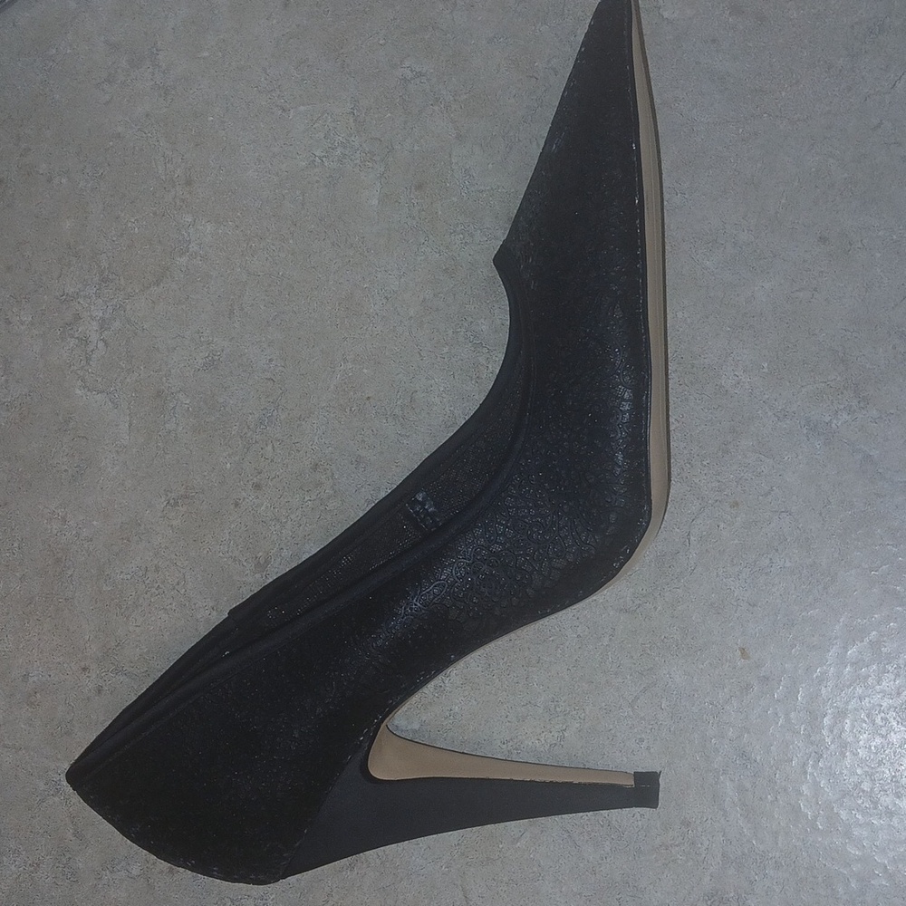 Zara Rubber Lace Pump